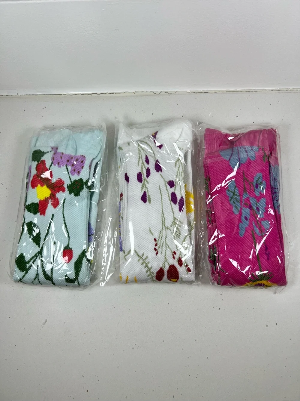 NWT Floral Compression Socks S/M Set of 3 Unisex Knee High Support Socks